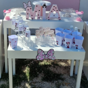 Petite table de présentation Ninou pour décoration événementielle